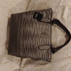 Simply Vera Pewter Catherine Tote New with tag
